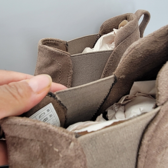 NWOB Earth Origins Dayana Casual Booties Women’s. Size 8M Faux Suede Round Toe - Picture 10 of 11